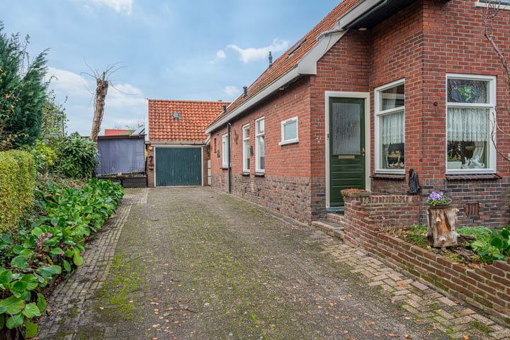 View photo 9 of Dorpshuisweg 4