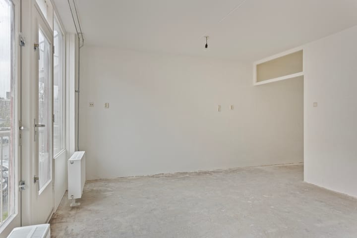 Foto 4 van Minahassastraat 161