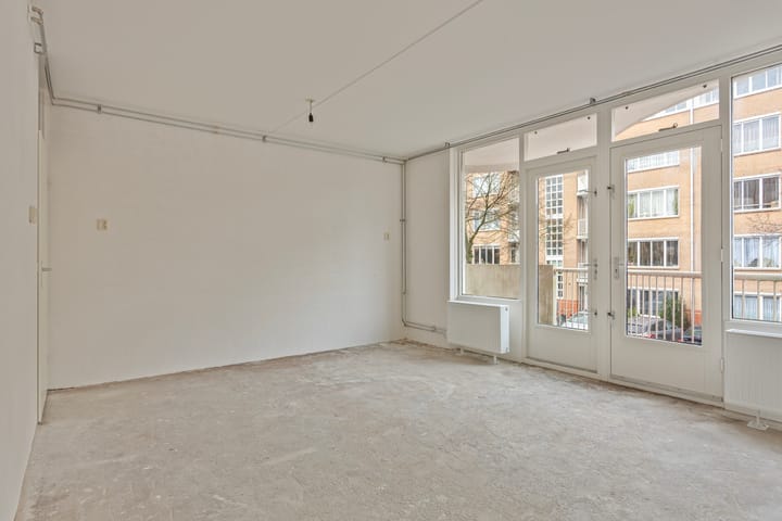 Foto 6 van Minahassastraat 161