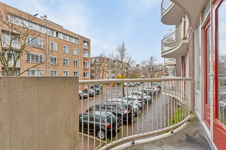 Foto 7 van Minahassastraat 161