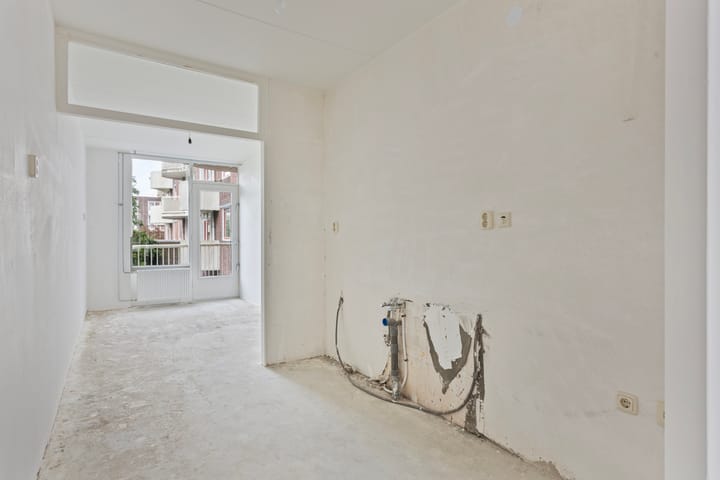 Foto 12 van Minahassastraat 161