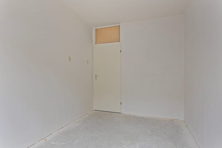 Foto 18 van Minahassastraat 161