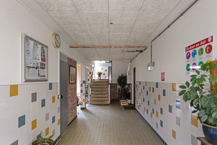 Foto 28 van Minahassastraat 161