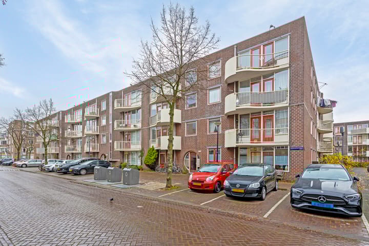 Foto 31 van Minahassastraat 161