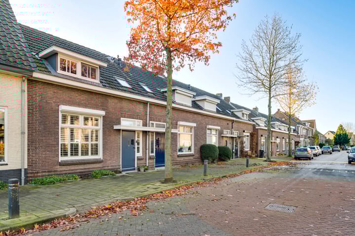 Foto 38 van Petrus Polliusstraat 39