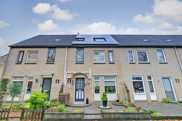 Foto 1 van Albert Cuypstraat 3