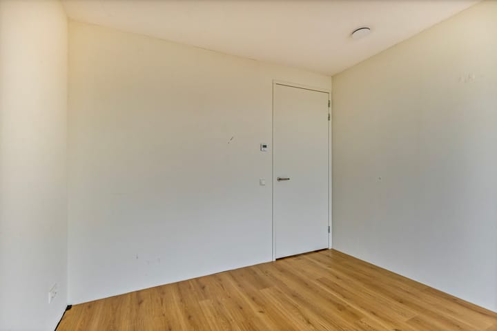 Foto 15 van Maashaven N.z. 661