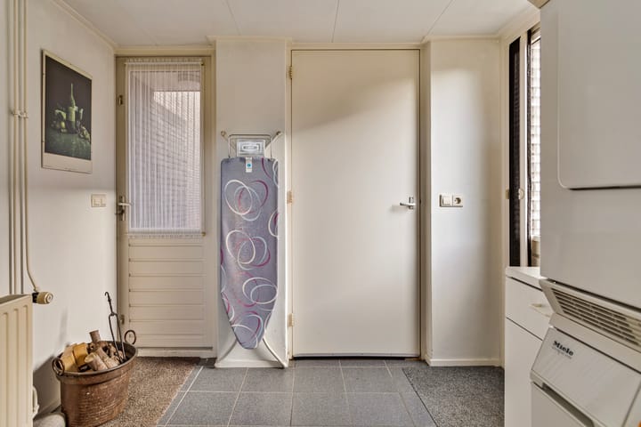 Photo 15 of Oostkerkestraat 8