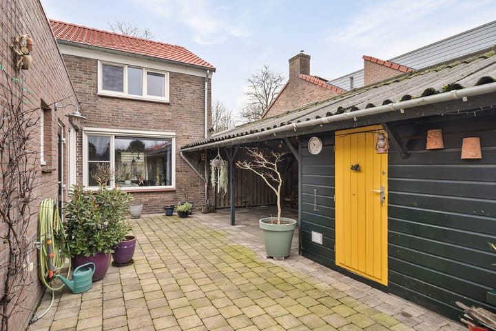 Foto 33 van Sint Willibrordusplantsoen 28