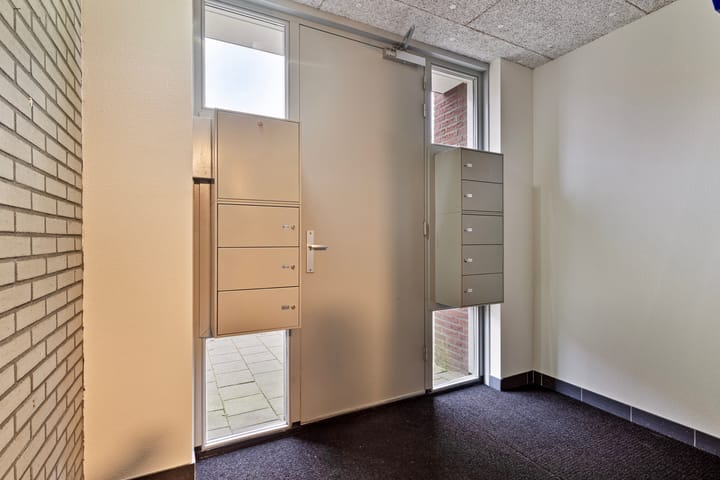 Foto 4 van Frederiklaan 181-23