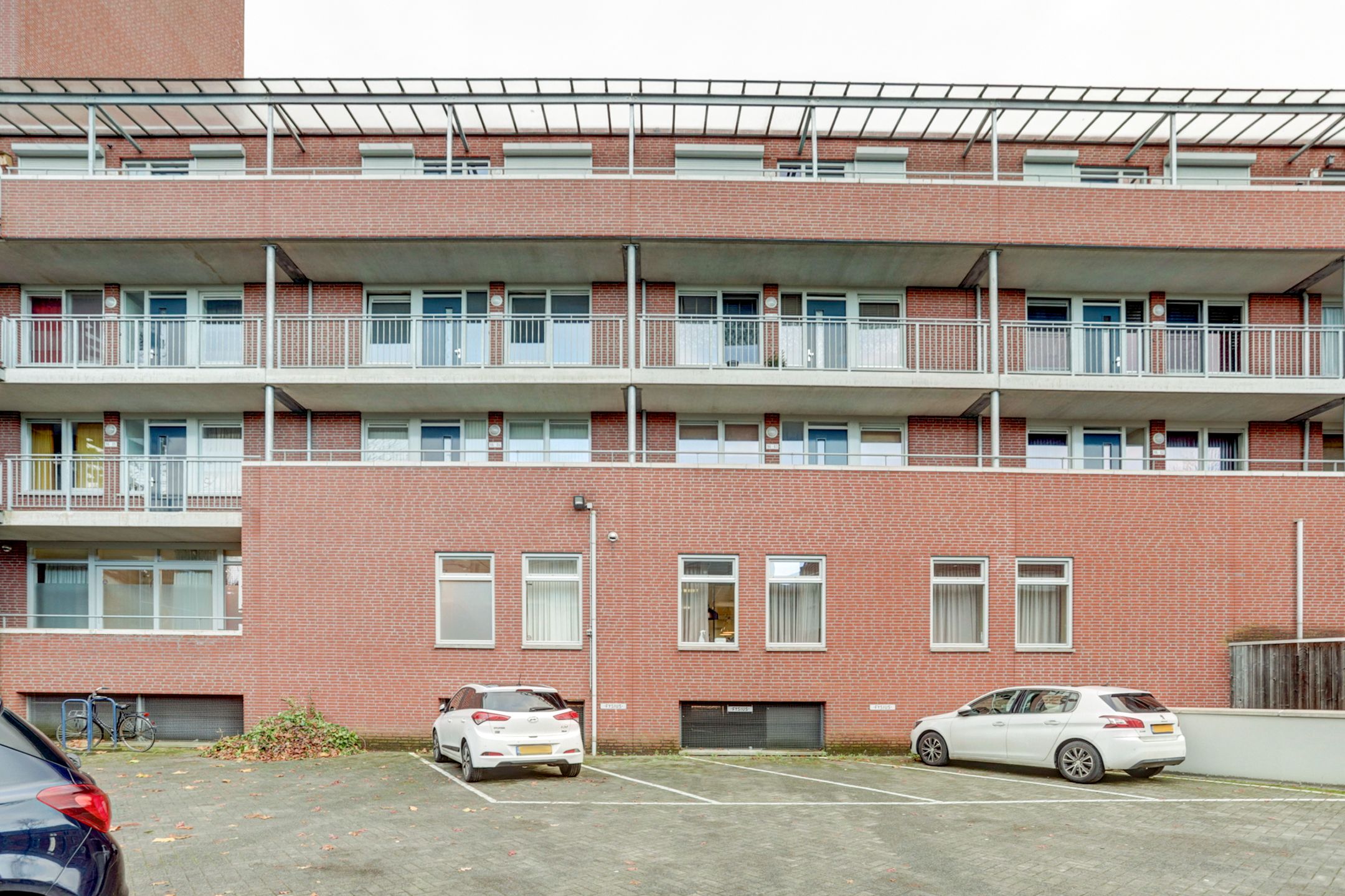 Photo 18 of Ringbaan-West 96-04