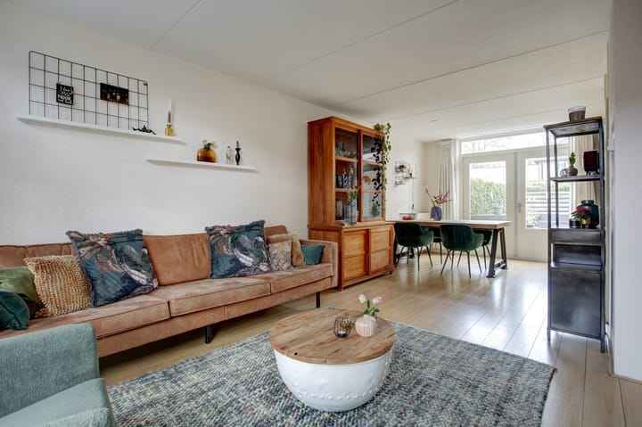 Foto 11 van De Bloemen 27