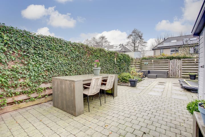 Foto 36 van De Bloemen 27