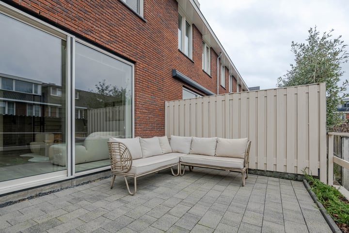 View photo 15 of Verboomstraat 76