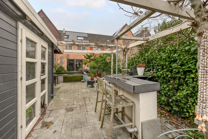 Foto 15 van Van Veendijk 18