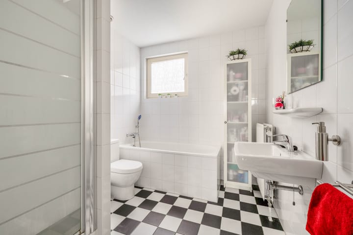 Foto 29 van Van Veendijk 18