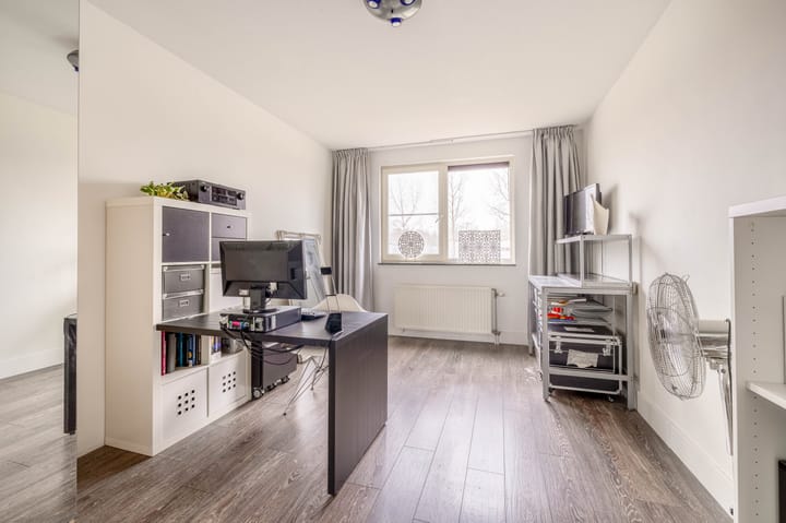 Foto 32 van Van Veendijk 18