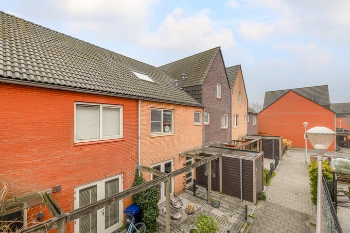 Foto 38 van Van Veendijk 18