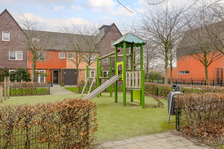 Foto 44 van Van Veendijk 18