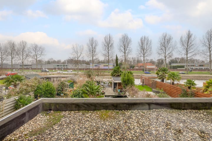 Foto 46 van Van Veendijk 18