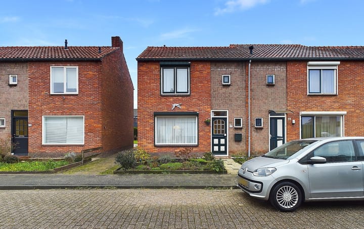 Foto 2 van Marijkestraat 12