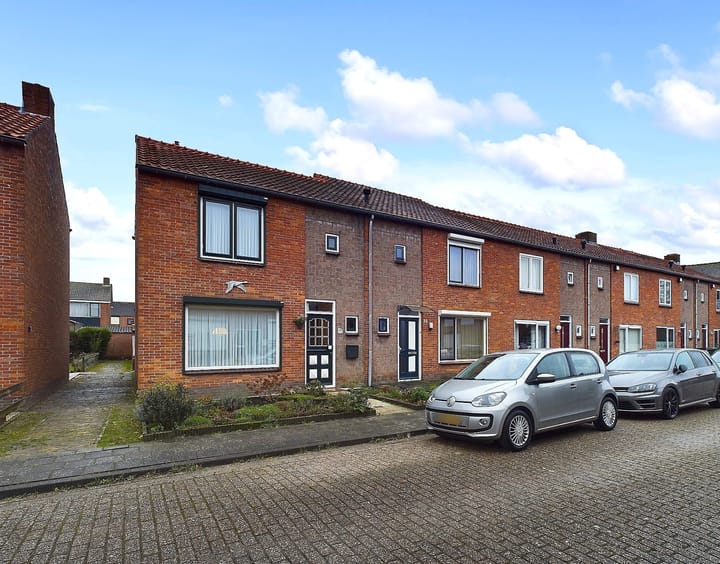 Foto 26 van Marijkestraat 12