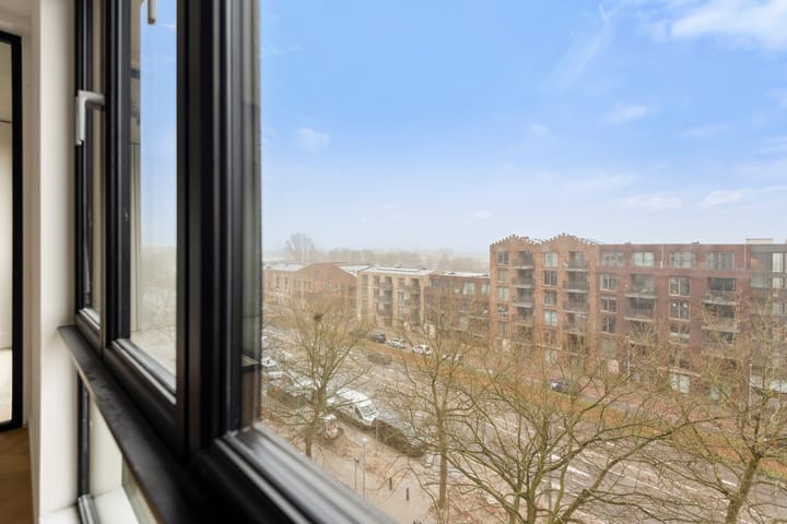 Foto 5 van Dudokstraat 56