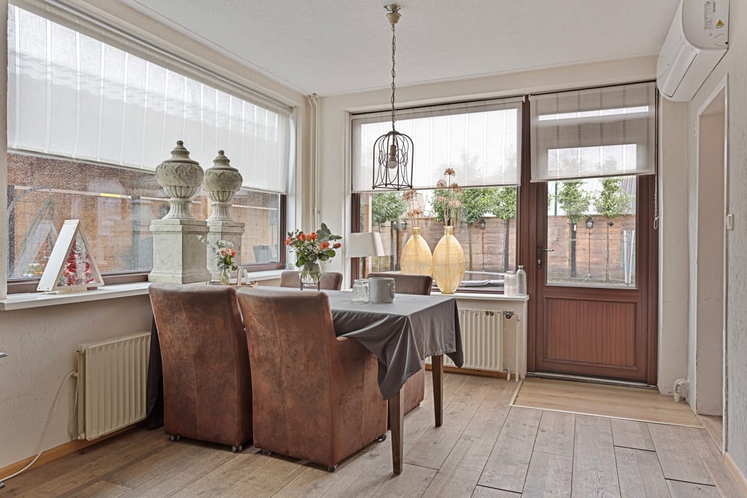 Foto 13 van Veenendaalsestraatweg 9