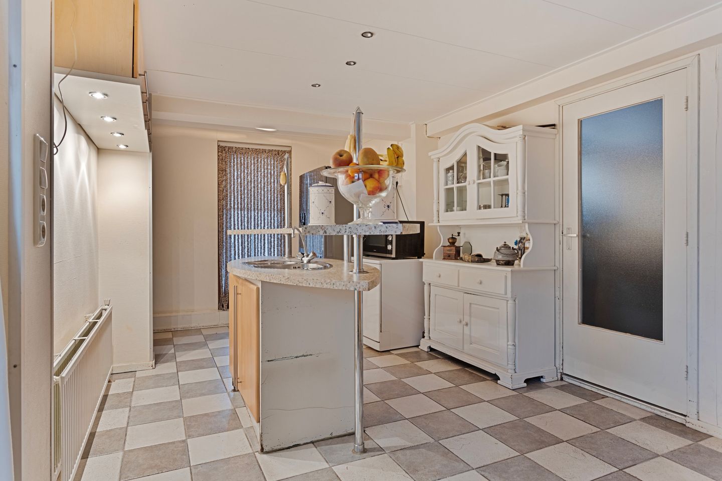 Foto 19 van Veenendaalsestraatweg 9