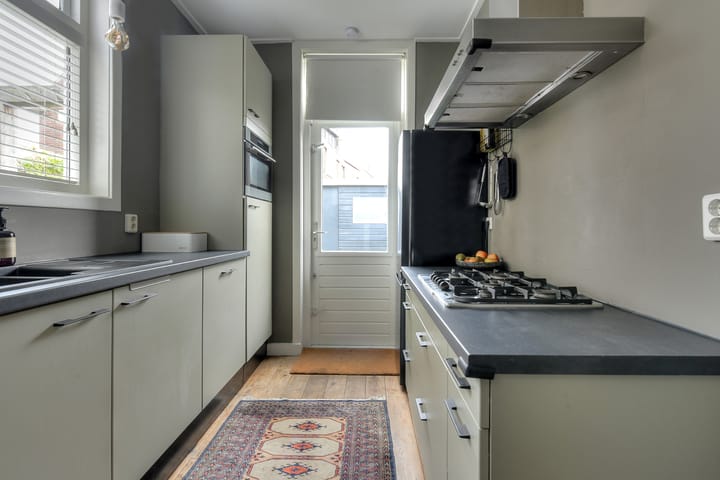 Photo 16 of Pieter Brueghelstraat 1