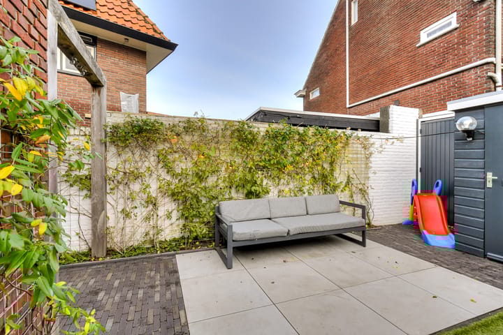 Photo 38 of Pieter Brueghelstraat 1