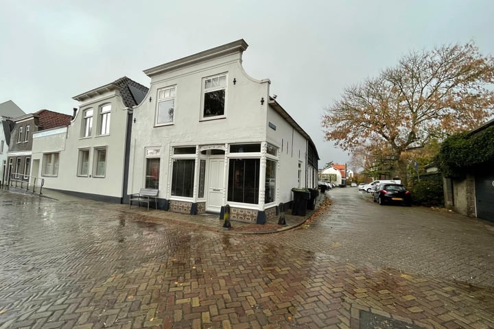 Bekijk foto 1 van Zomerstraat 6