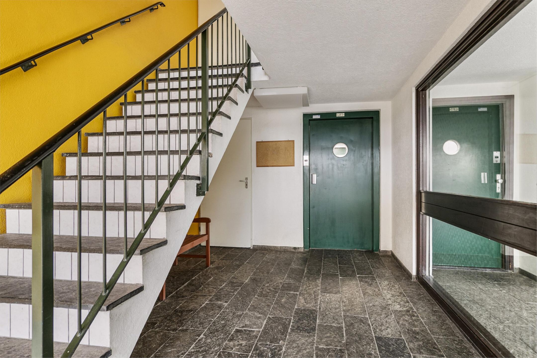 Photo 9 of Catharina van Rennesstraat 242