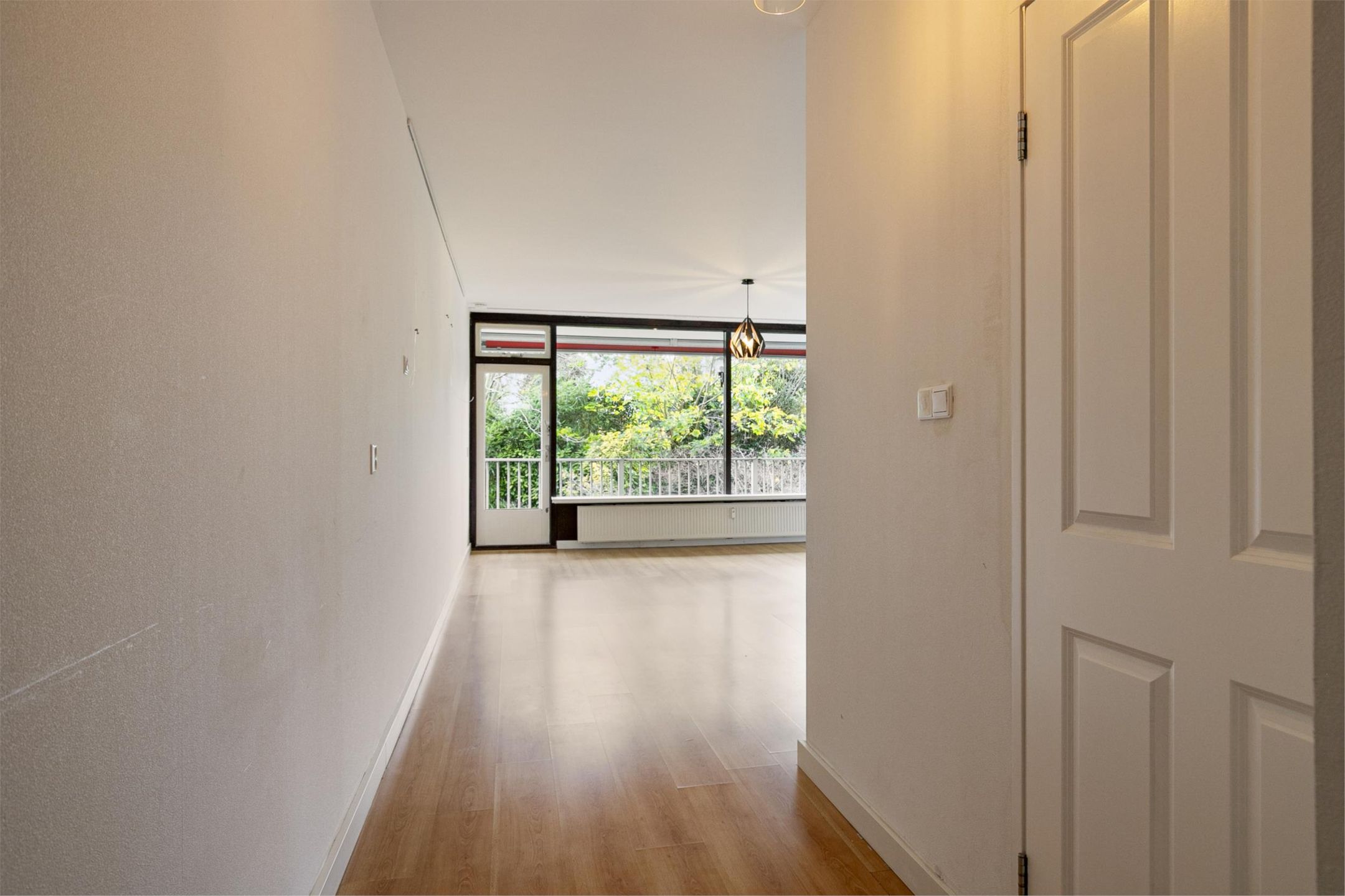 Photo 15 of Catharina van Rennesstraat 242