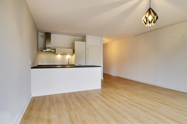 View photo 20 of Catharina van Rennesstraat 242