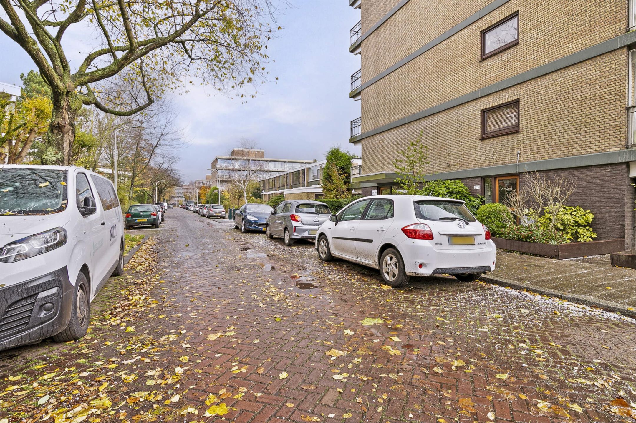 Photo 33 of Catharina van Rennesstraat 242