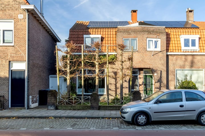 View photo 1 of Enschotsestraat 189