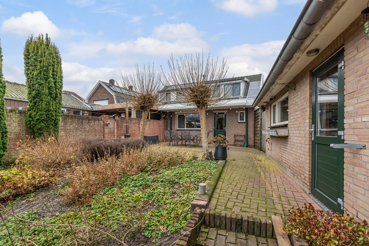 Bekijk foto 33 van Wierdensestraat 54