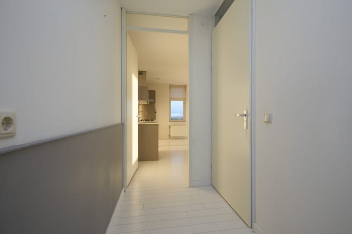 Foto 16 van Hoofdweg 854-X