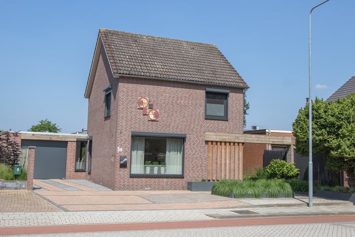 Bekijk foto 1 van Dorpstraat 5-A