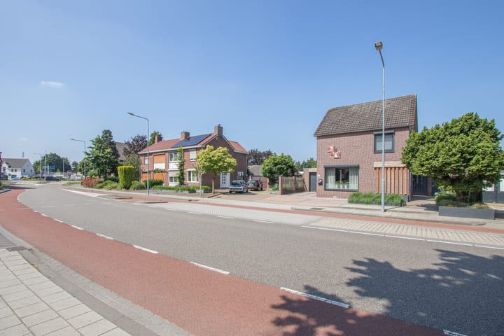 Photo 44 of Dorpstraat 5-A