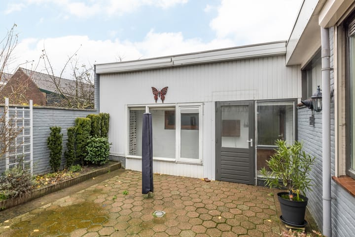 Photo 31 of Gouverneur Ruijs de Beerenbroucklaan 12