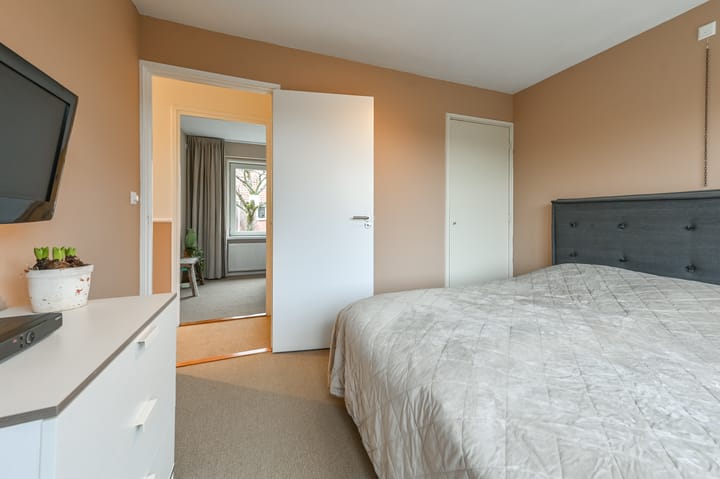 Foto 19 van Schipbroekenweg 17