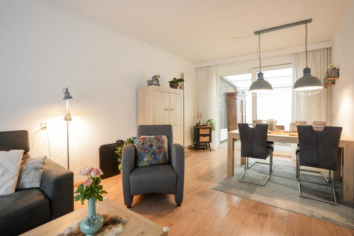 Foto 2 van Margrietlaan 2