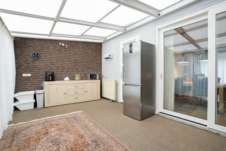 Foto 12 van Margrietlaan 2