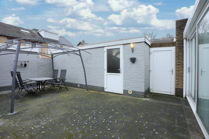 Foto 21 van Margrietlaan 2