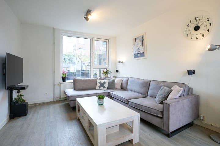 Foto 2 van Prins Bernhardstraat 21