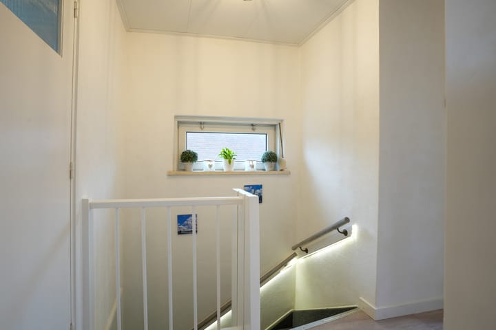 Photo 9 of Prins Bernhardstraat 21