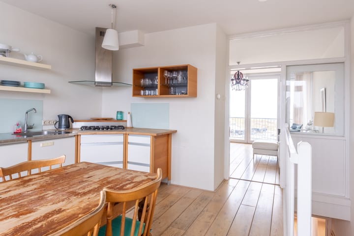 Foto 12 van Van der Wijckplein 19-C