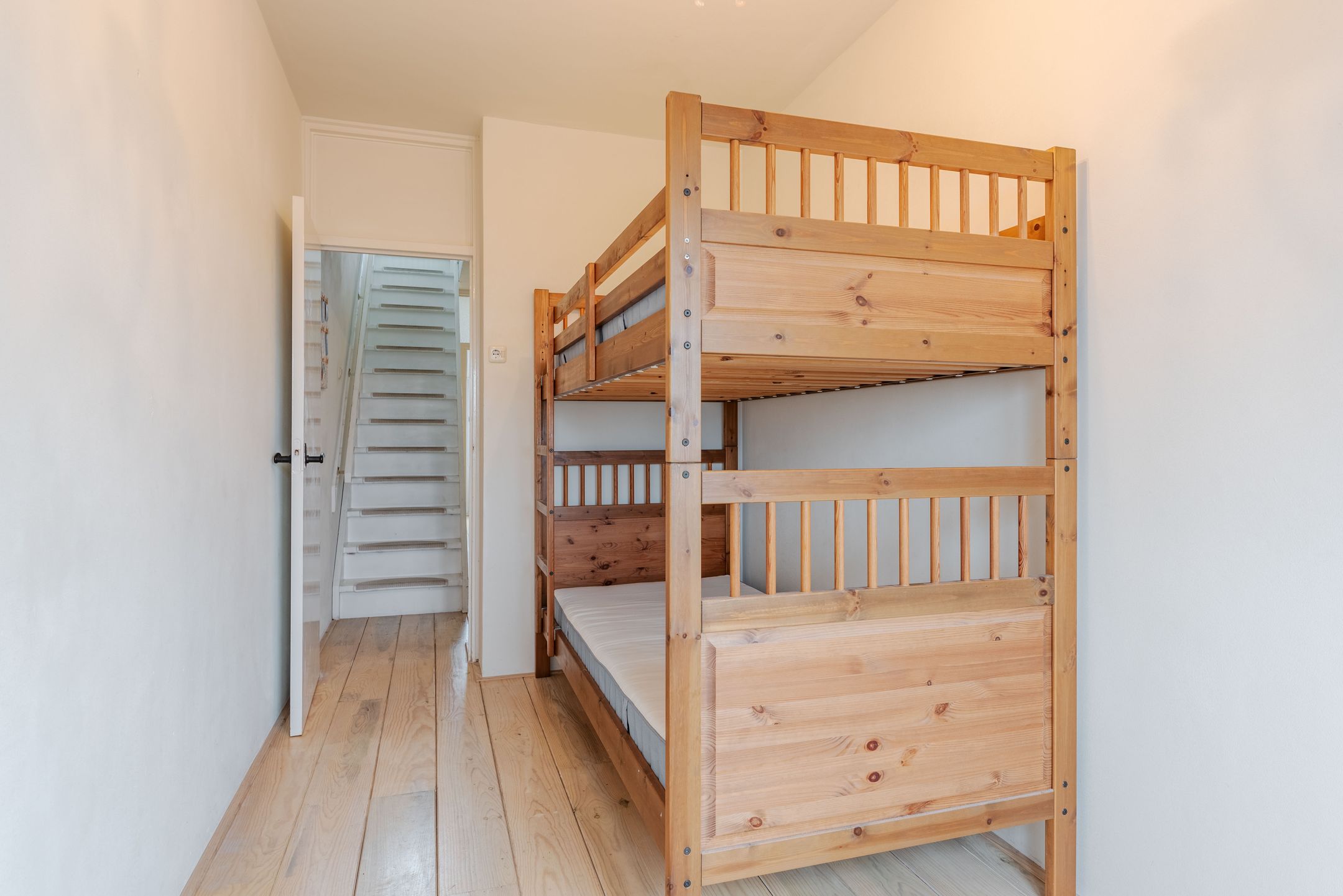 Foto 18 van Van der Wijckplein 19-C